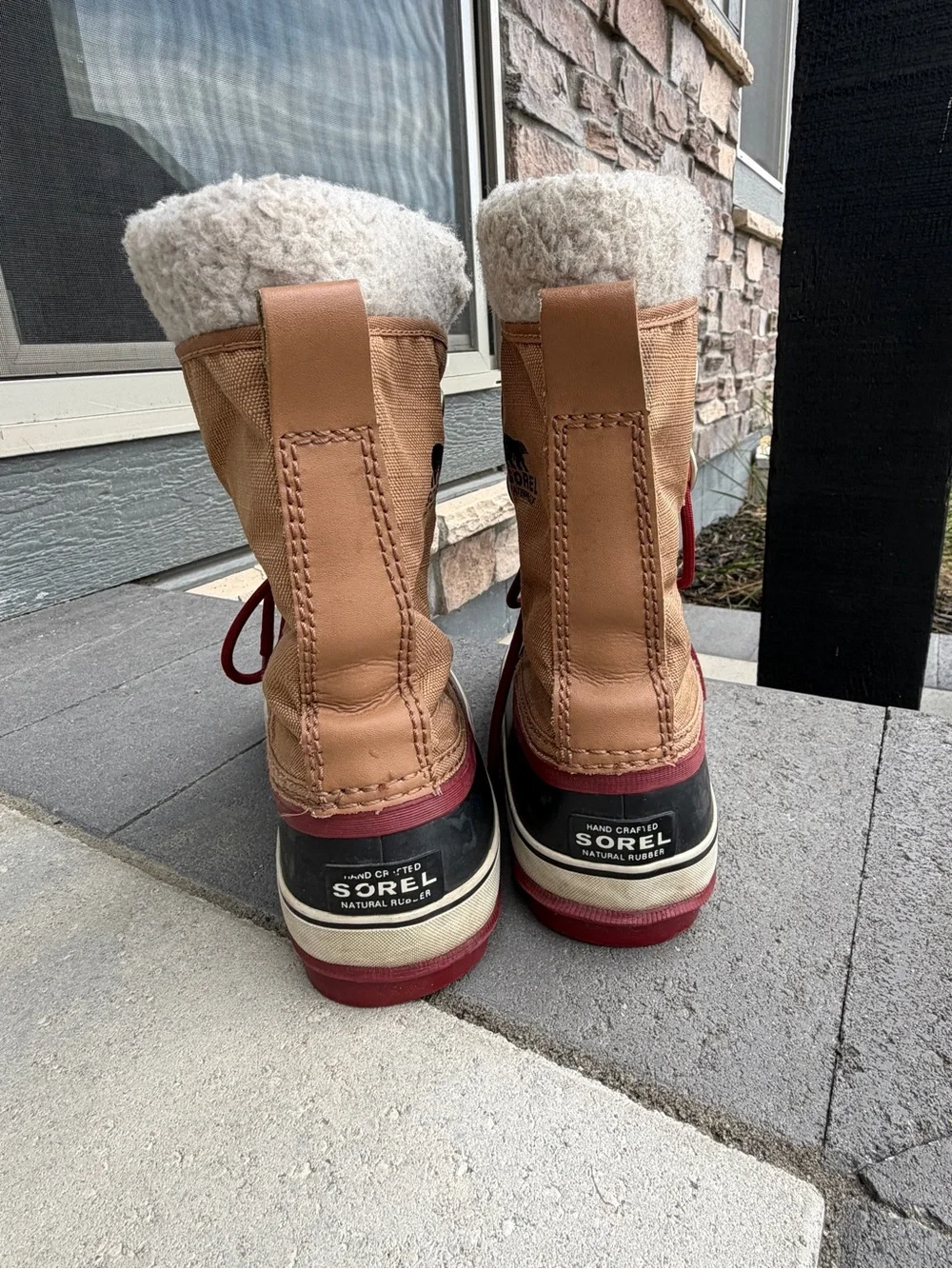 SOREL Winter Carnival Waterproof Snow Boots Women's Size 6 Tan/Red